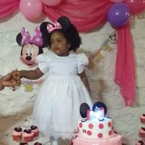 Meet your Posher, Juana